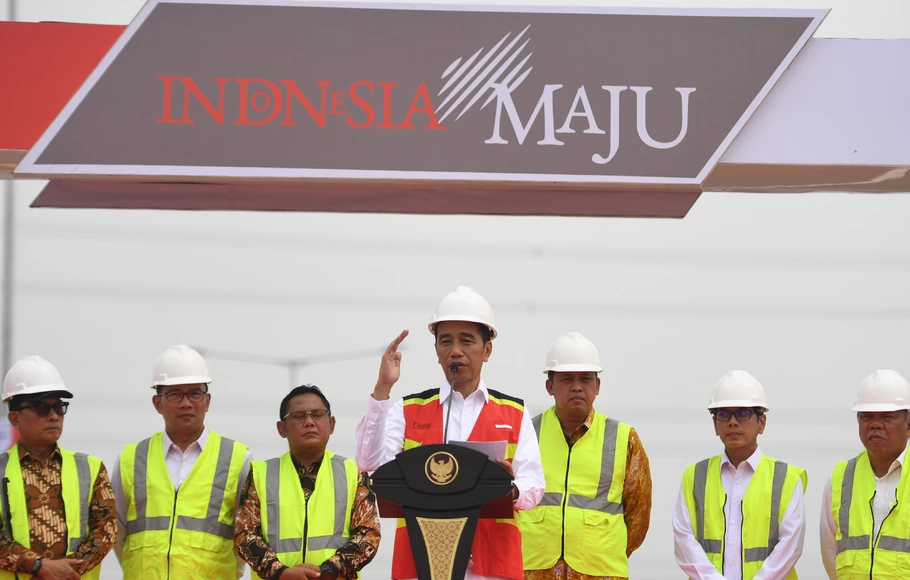 Ilustrasi Presiden Joko Widodo meresmikan proyek pembangunan nasional.