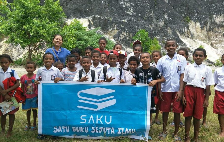 Komunitas Literasi Sa Saku di Kepulauan  Yapen, Serui, Papua.