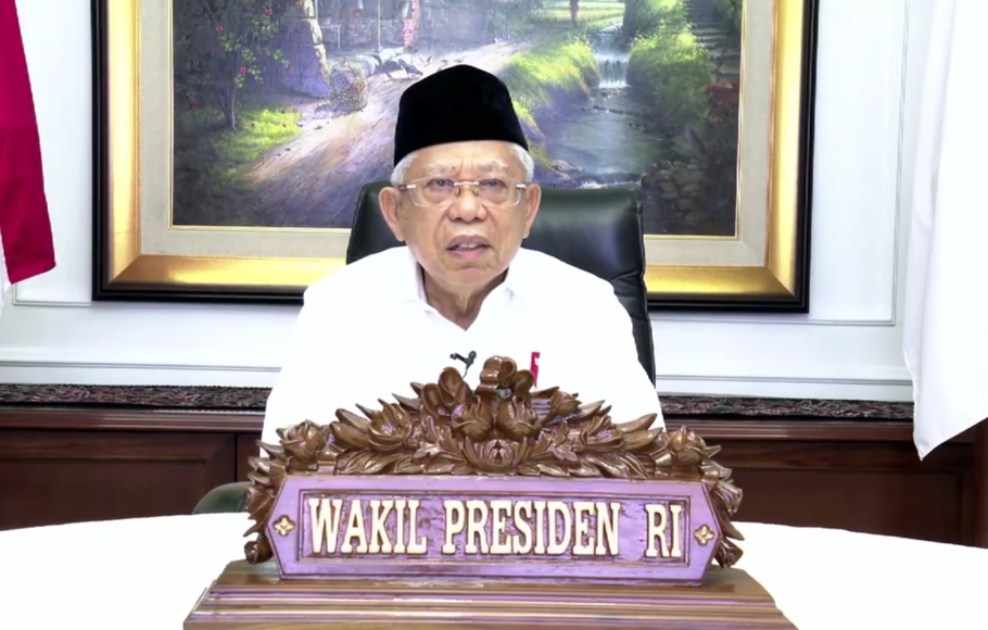 Wakil Presiden Ma’ruf Amin memberikan sambutan dalam pembukaan Indonesia Sharia Economic Festival (ISEF) ke-7 yang digelar secara virtual, Jumat (7/8/2020).