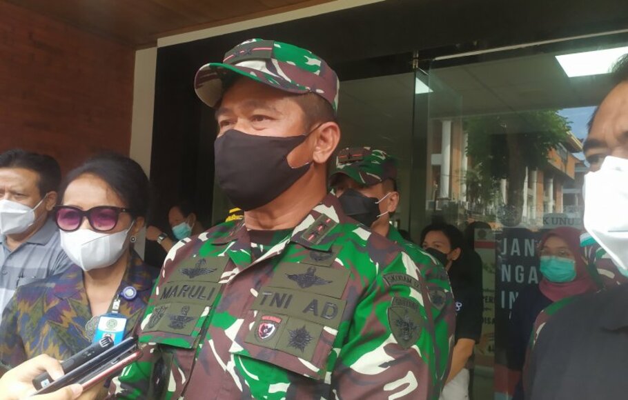 Pangdam IX/Udayana Mayor Jenderal TNI Maruli Simanjuntak.  