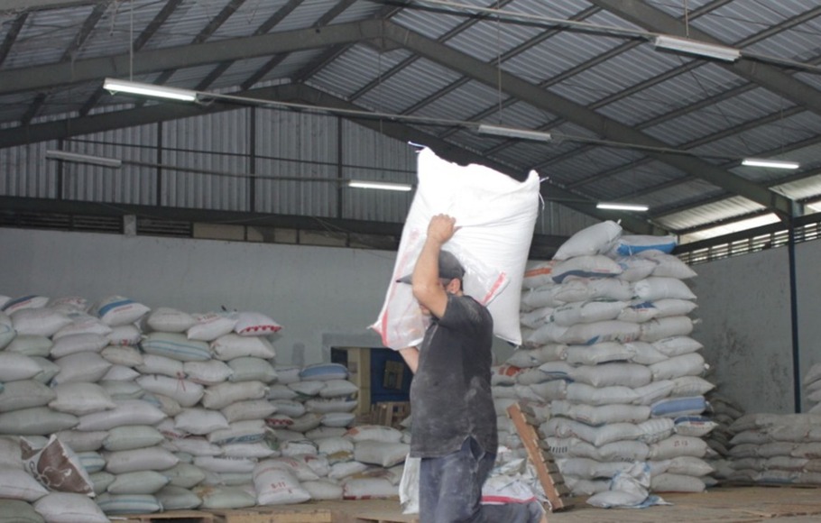 PT Kliring Berjangka Indonesia (Persero) mendorong para petani pemilik komoditas Gabah untuk memanfaatkan Sistem Resi Gudang.