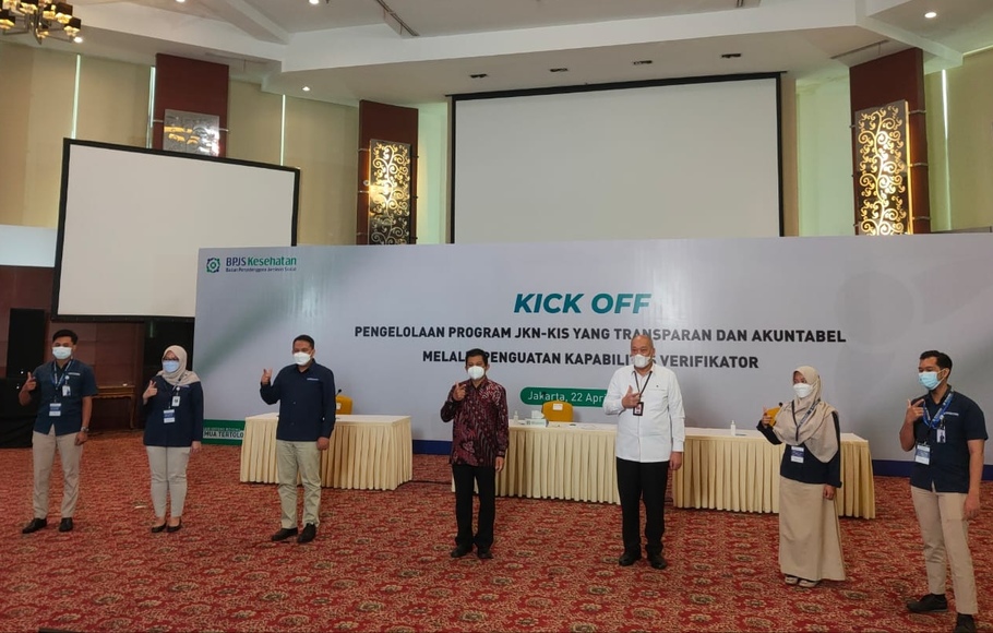 Kick Off “Pengelolaan Program JKN yang Transparan dan Akuntabel Melalui Penguatan Kapabilitas Verifikator” di gedung BPJS Kesehatan kantor pusat, Jakarta, 22 April 2021. 