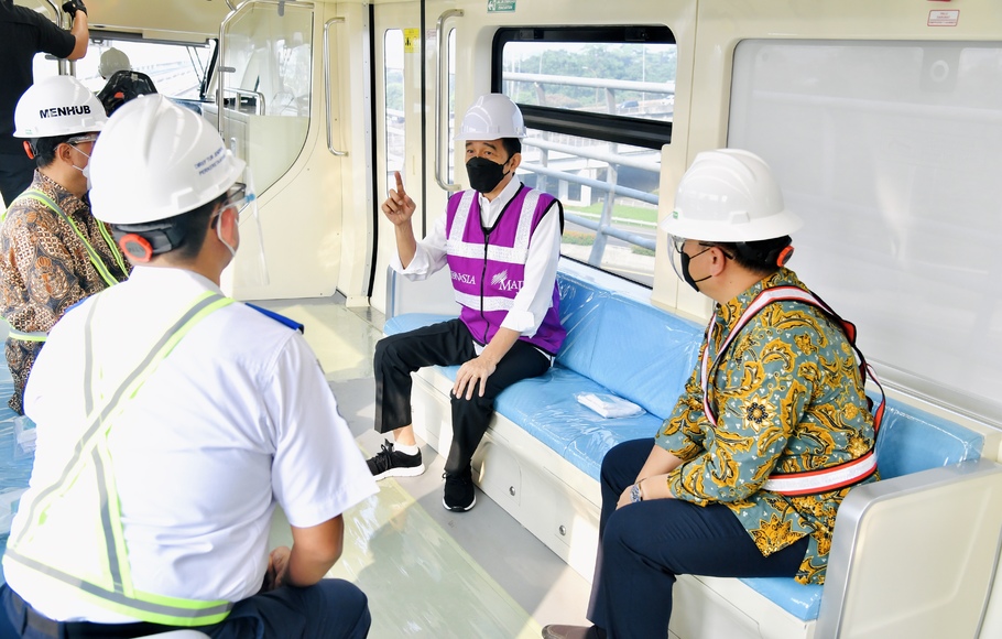 国営企業大臣は、「インドネシア-中国」高速列車とLRT「ジャボデベッ」両プロジェクトが2021年に完了すると確信！ LRT | 中国