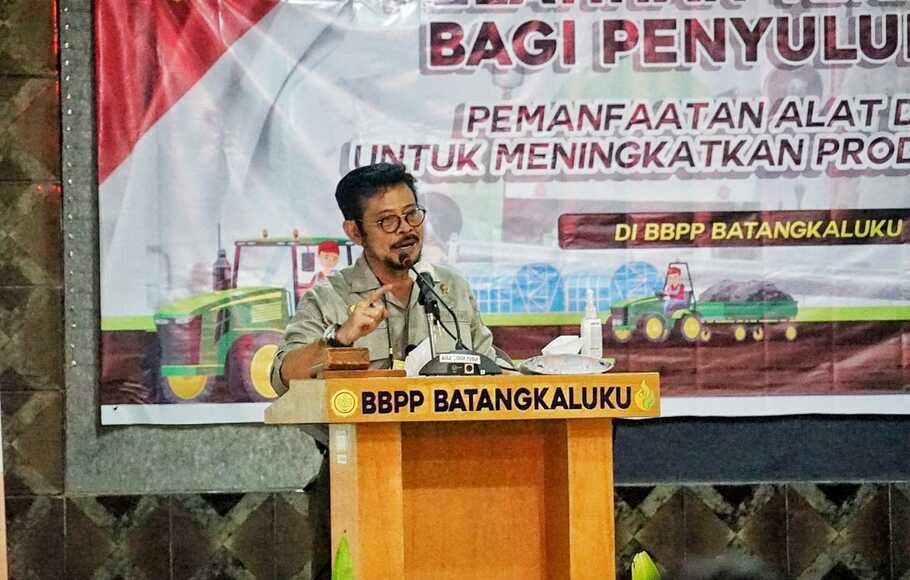 Menteri Pertanian Syahrul Yasin Limpo membuka acara pelatihan pemanfaatan alsintan untuk meningkatkan produktivitas tanam padi yang dipusatkan di BBPP Batangkaluku - Gowa, Sulawesi Selatan, Minggu 4 Juli 2021.