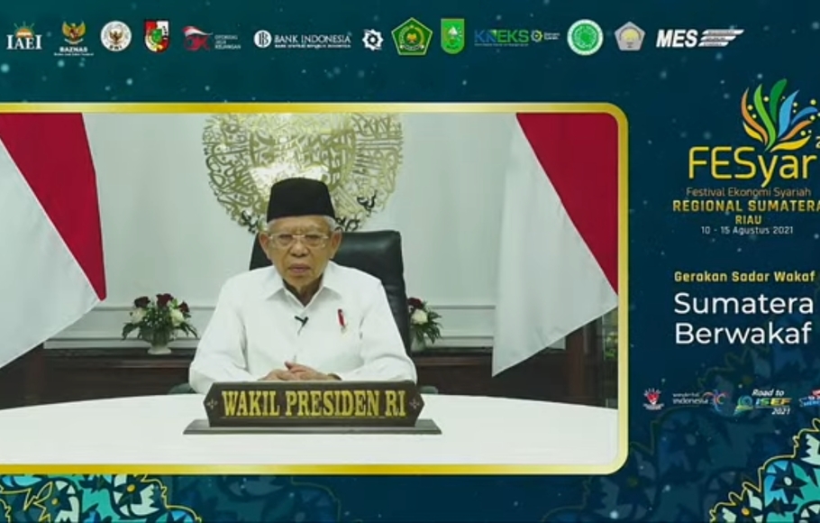 
Wakil Presiden, Ma'ruf Amin menyampaikan sambutan dalam acara Gerakan Sadar Wakaf dengan tema “Sumatera Berwakaf 2021
