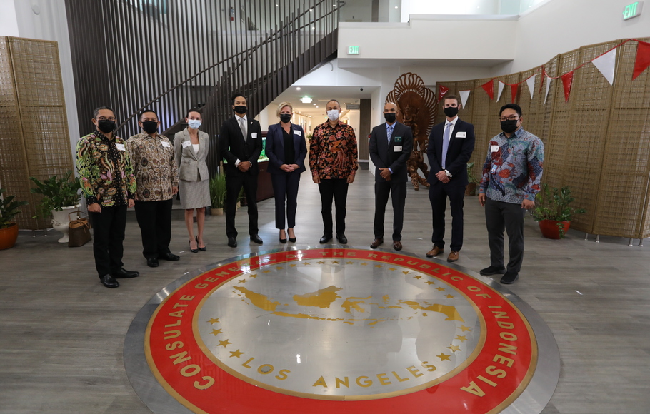Konsulat Jenderal Republik Indonesia di Los Angeles (KJRI LA) bekerja sama dengan FBI mengadakan sosialisasi untuk mengantisipasi kejahatan atas nama kebencian (hate crimes).