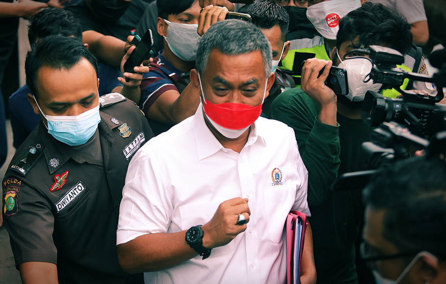 Ketua DPRD DKI Jakarta Prasetyo Edi Marsudi, usai diperiksa penyidik KPK kurang lebih selama empat jam sebagai saksi dugaan korupsi pengadaan tanah di Munjul, Pondok Ranggon, Jakarta Timur tahun anggaran 2019 di Gedung KPK, Jakarta, Selasa 21 September 2021.