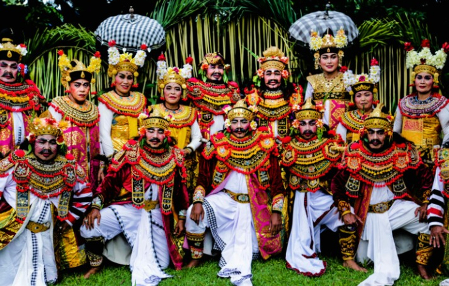 Yayasan Bali Purnati bersama dengan Pemerintah Desa Batuan bekerja sama untuk melakukan Program Gerakan Kebudayaan yang berkelanjutan yaitu program kebudayaan “Jiwa Gambuh”.