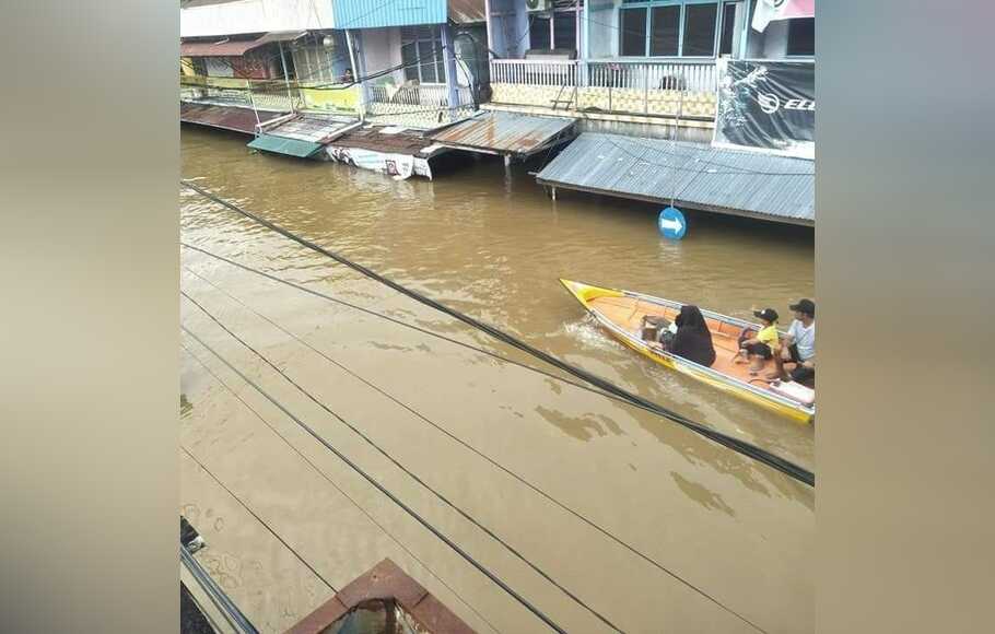 Banjir di Kalimantan Barat.
