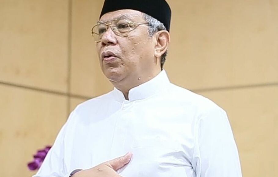 Wali Kota Tangerang Selatan, Benyamin Davnie.