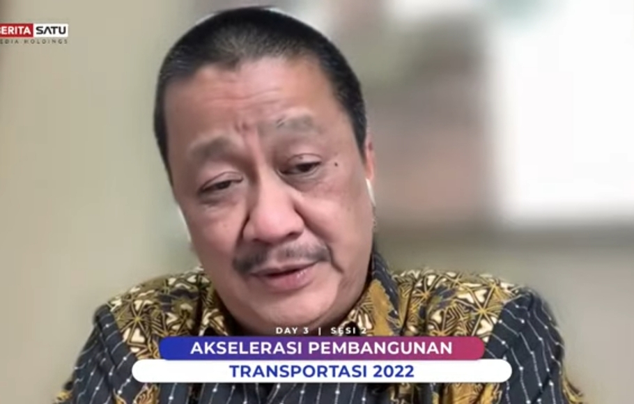 Direktur Utama Garuda Indonesia Irfan Setiaputra  dalam acara Economic Outlook 2022 hari ke-3 sesi diskusi “Akselerasi Pembangunan Transportasi 2022” yang digelar BeritaSatu media Holdings, Rabu, 24 November 2021.

 

 