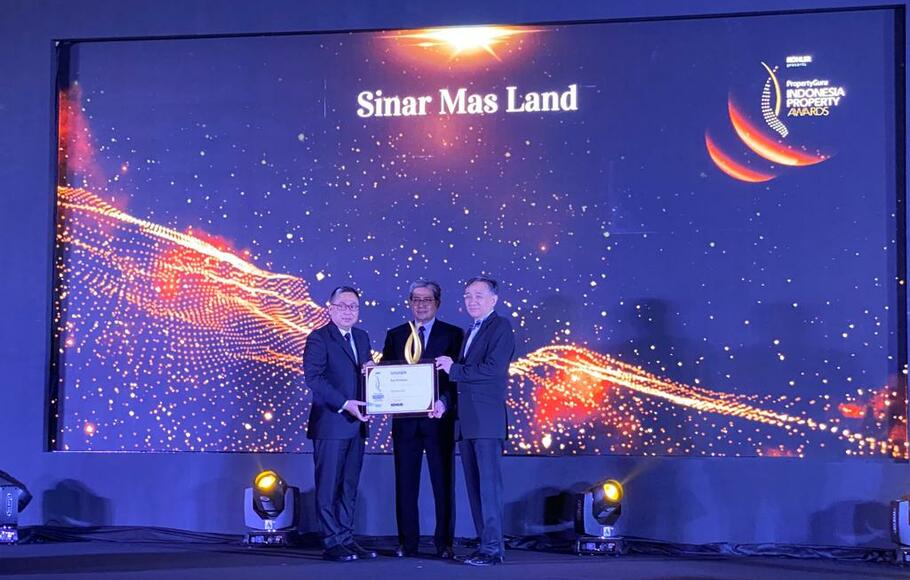 Sinar Mas Land meraih penghargaan di Indonesia Property Awards 2021 yang digelar di The Ritz-Carlton Pacific Place, Jakarta, Selasa 30 November 2021.