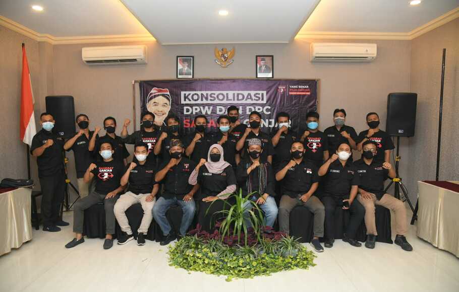 Relawan pendukung Ganjar Pranowo yang tergabung dalam Sahabat Ganjar di Nusa Tenggara Barat mengadakan pertemuan khusus.