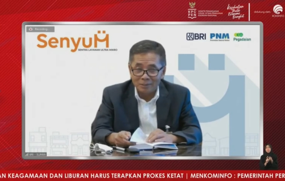 Direktur Bisnis Mikro PT Bank Rakyat Indonesia (Persero) Tbk Supari dalam acara diskusi 