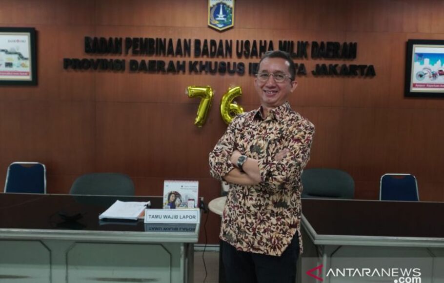 Direktur Operasional PT Transportasi Jakarta (TransJakarta) M Indrayana yang terpilih melalui Rapat Keputusan Para Pemegang Saham di Jakarta, Senin, 27 Desember 2021.