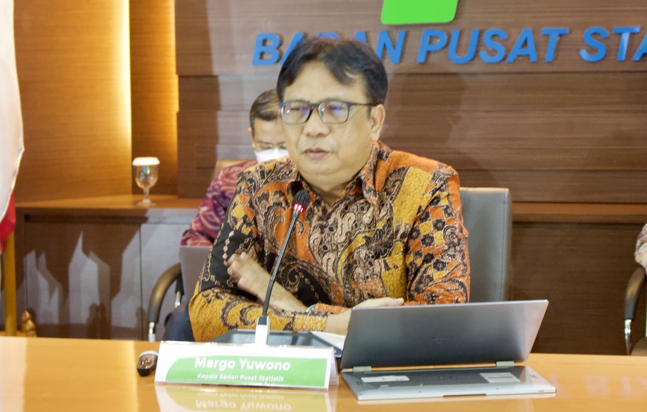 Kepala BPS Margo Yuwono dalam konferensi pers pemaparan kondisi kemiskinan Indonesia, 17 Januari 2022
 
