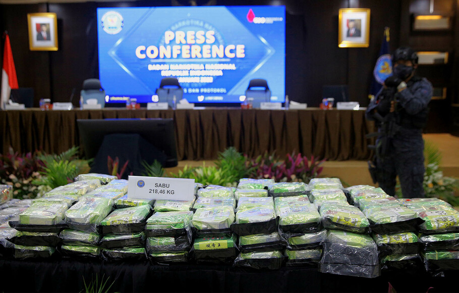 Barang bukti narkoba saat konferensi pers di Gedung BNN, Jakarta, Senin 17 Januari 2022.
