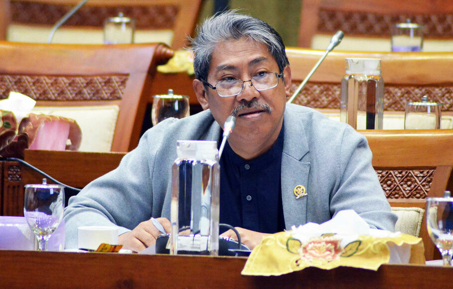 Anggota Komisi VII DPR dari Fraksi PKS, Mulyanto