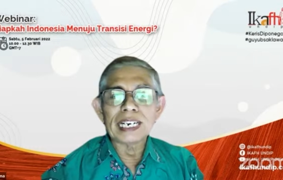 Ketua Masyarakat Energi Terbarukan Indonesia (METI) Surya Darma dalam webinar “Siapkah Indonesia Menuju Transisi Energi”, 5 Februari 2022.