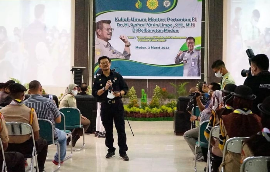 Kuliah Umum oleh Menteri Pertanian Syahrul Yasin Limpo di Polbangtan Medan diikuti civitas academica secara hibrid, online dan offline, dengan mematuhi protokol kesehatan secara ketat.