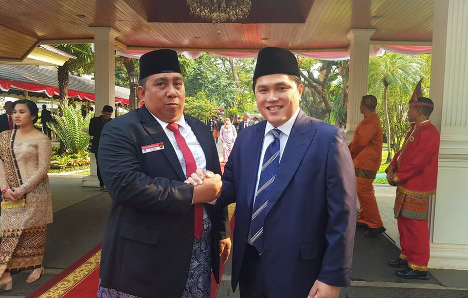 Ketua Umum DPP Badan Komunikasi Pemuda Remaja Masjid Indonesia Said Aldi Al Idrus bersama Menteri BUMN Erick Thohir.