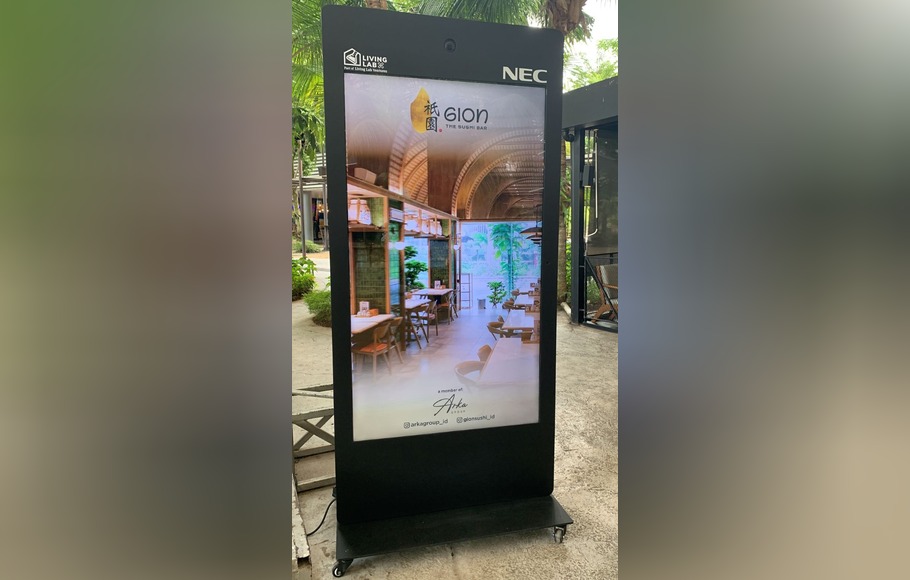 Living Lab Sinar Mas Land dan NEC Technology berkolaborasi menerapkan papan reklame digital pintar (Smart Digital Advertising/SDA) di dalam ekosistem smart city Sinar Mas Land, BSD City, Tangerang Selatan, Banten.