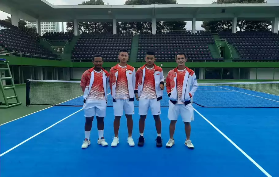 Tim Piala Davis Junior Indonesia, Aldhito Ramadhan Dwi Kurniawan, Jahfal Muna Kanahaya, Muhammad Rezky Djufri serta kapten Alex Santoso.
