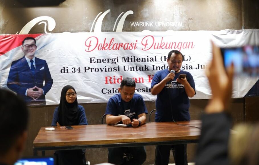 Energi Milenial (Emil) dari 34 provinsi menggelar deklarasi mendukung Ridwan Kamil sebagai calon presiden (capres) 2024, di Jakarta, Jumat 20 Mei 2022.