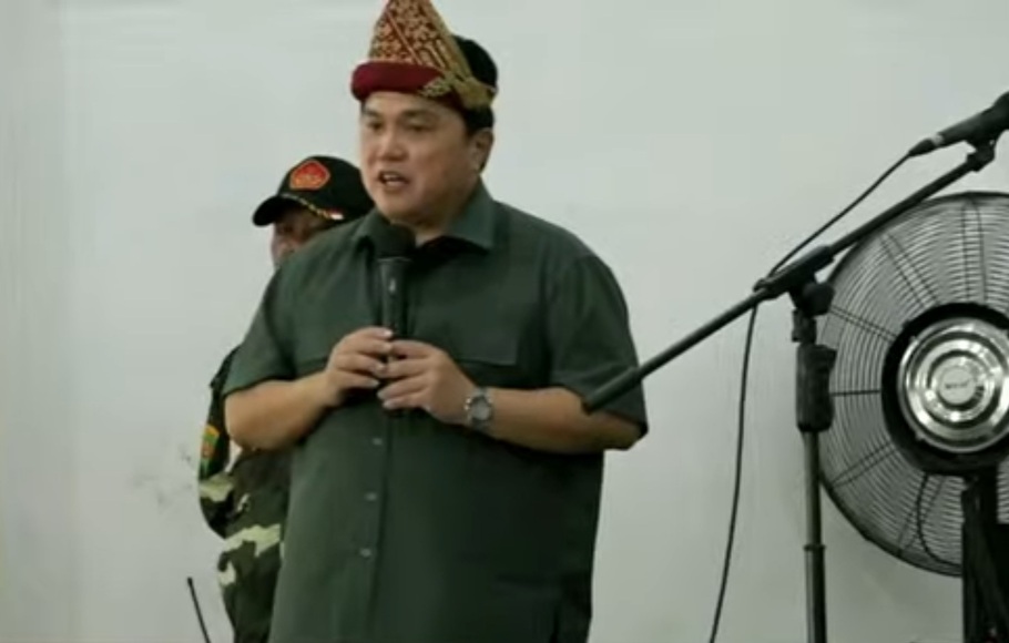 Menteri Badan Usaha Milik Negara (BUMN) Erick Thohir dalam acara silaturahmi akbar Muslimat NU se-kota Palembang yang juga disiarkan secara daring, 19 Juni 2022.