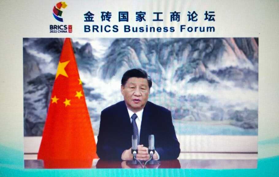 Presiden Tiongkok Xi Jinping pada pembukaan BRICS (Brazil, Russia, India, China and South Africa) Business Forum 2022, Rabu, 22 Juni 2022.