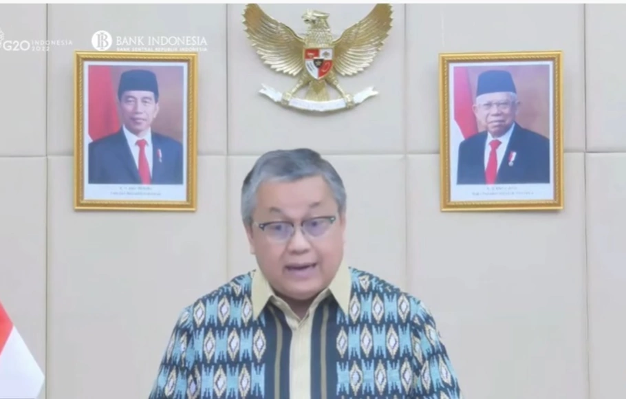 Gubernur Bank Indonesia Perry Warjiyo memaparkan hasil Rapat Dewan Gubernur (RDG) BI, 23 Juni 2022.