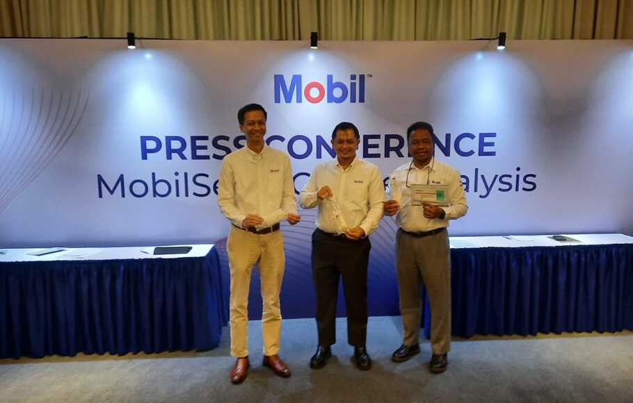 PT ExxonMobil Lubricants Indonesia (EMLI)  memperkenalkan layanan baru Mobil ServSM untuk mengidentifikasi dan menganlisa permasalahan pada grease atau gemuk untuk alat-alat industri, Kamis, 23 Juni 2022. 
