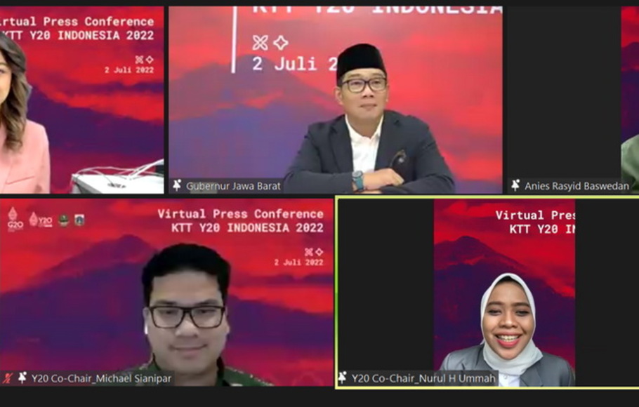 Gubernur DKI Jakarta Anies Baswedan dan Gubernur Jawa Barat Ridwan Kamil turut hadir dalam konferensi pers virtual pada Sabtu 2 Juli 2022 dan menyatakan antusiasme mereka dalam menyambut penyelenggaraan KTT Y20.
