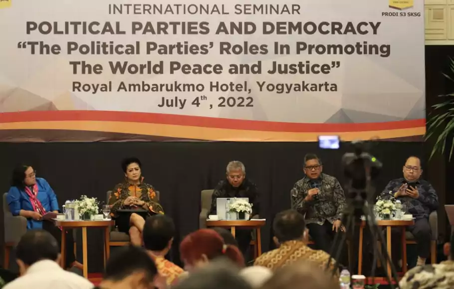 Sekjen PDIP Hasto Kristiyanto menjadi salah satu pembicara dalam seminar internasional bertema 