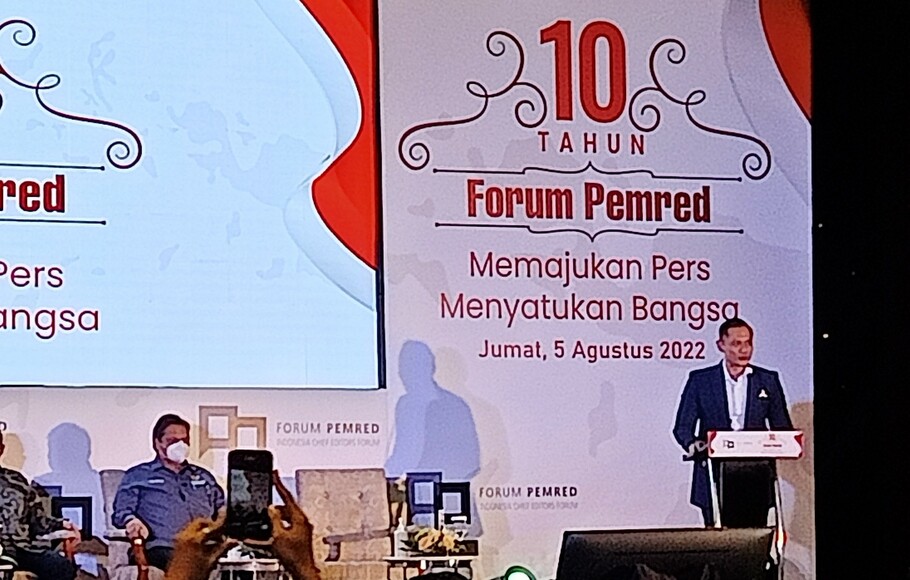 Ketua Umum Partai Demokrat Agus Harimurti Yudhoyono berpidato dalam HUT ke-10 Forum Pemred, di Jakarta, Jumat, 5 Agustus 2022. Dalam HUT yang mengambil tema “Memajukan Pers, Menyatukan Bangsa” tersebut, Forum Pemred juga menyelenggarakan pertemuan 10 tokoh nasional.