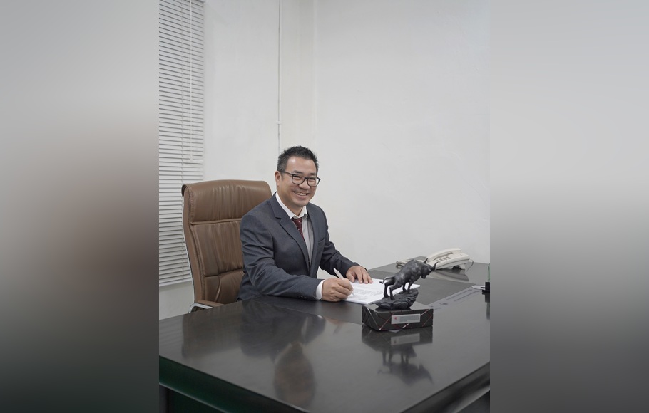 Direktur Utama Rohartindo Nusantara Luas Ronald Hartono Tan.