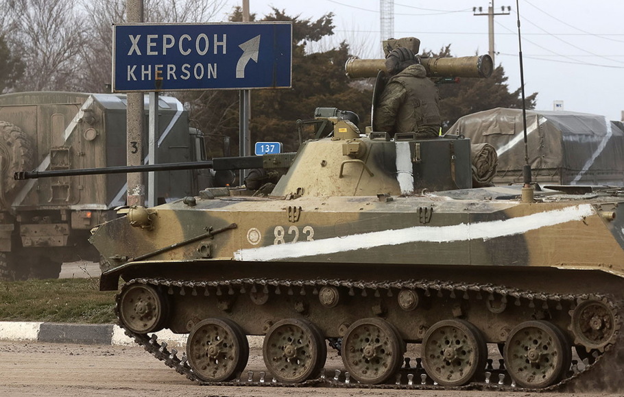 Tentara Rusia menguasai kota Kherson di Ukraina. 