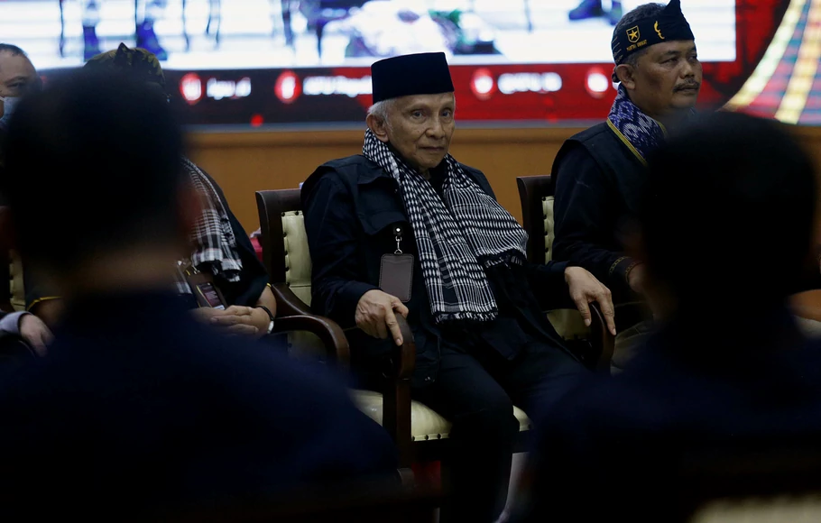 Ketua Majelis Syuro Partai Ummat Amien Rais di Kantor KPU, Jakarta, Jumat, 12 Agustus 2022.