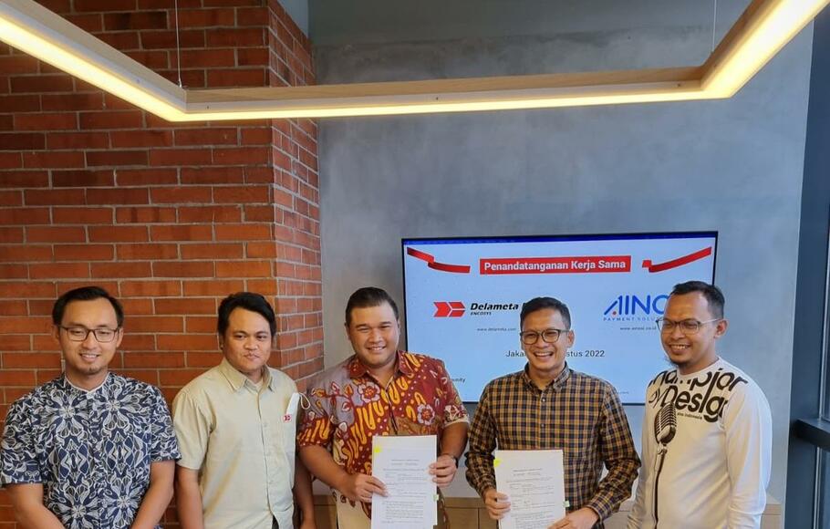 Dua perusahaan teknologi nasional, Delameta dan Aino membangun komitmen untuk memperkuat sistem pembayaran transportasi Indonesia.