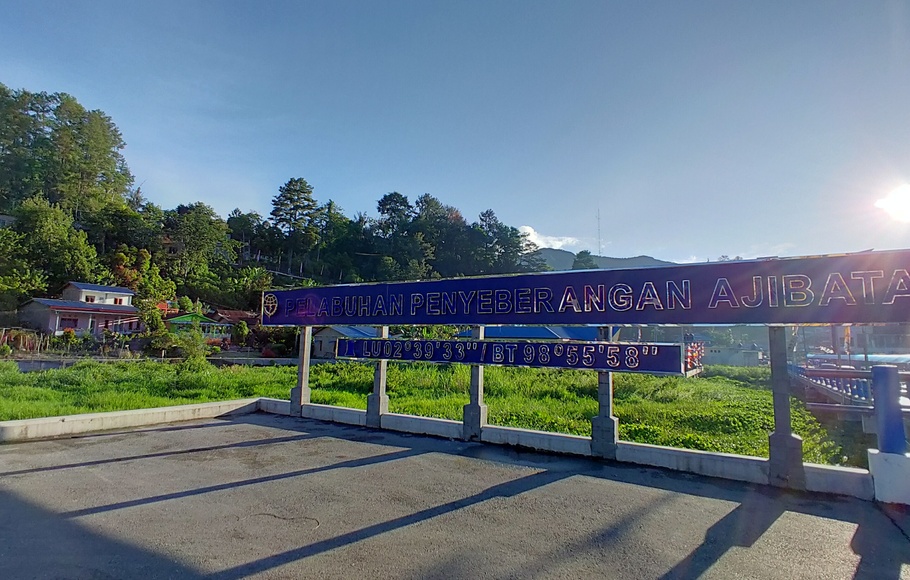 ASDP resmi kelola pelabuhan penyeberangan Ajibata-Ambarita.