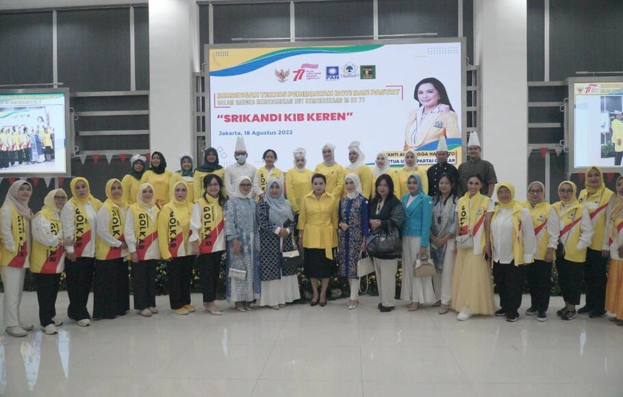 Srikandi Koalisi Indonesia Bersatu menyelenggarakan pelatihan bagi para perempuan pelaku usaha kecil atau industri rumahan bidang kuliner.