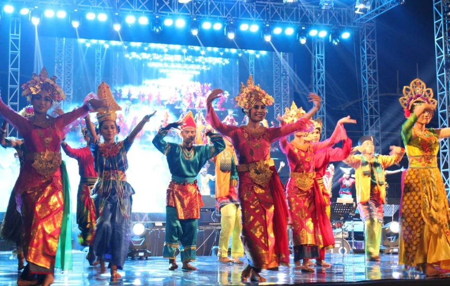 Penampilan peserta pada penutupan acara Universitas Pelita Harapan (UPH) Festival 2022 