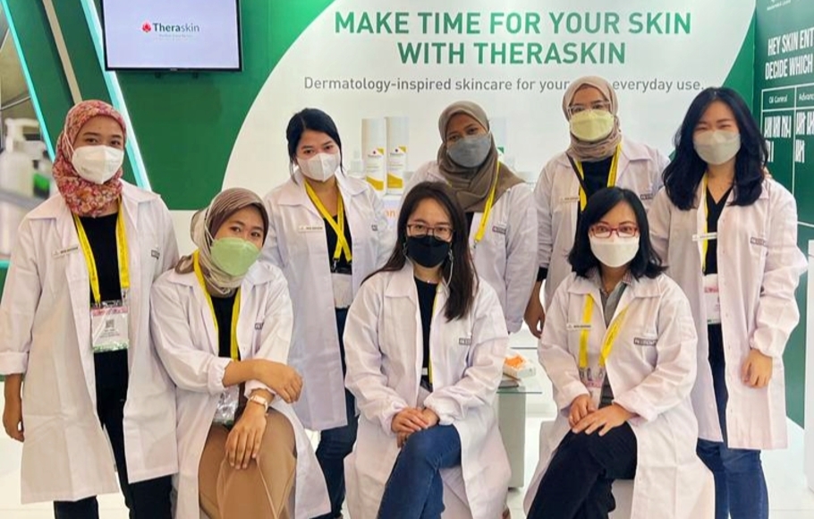 Para dokter ahli kulit atau dermatologist bersama PT L’Essential bekerja sama menciptakan rangkaian perawatan kulit untuk wanita Indonesia yang disesuaikan dengan iklim tropis.