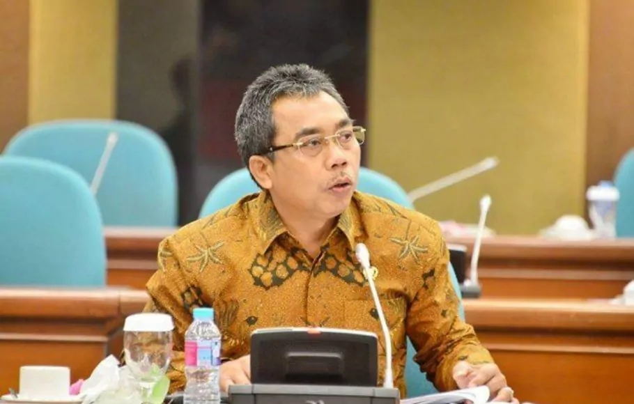 Ketua Fraksi PDIP di DPRD DKI Jakarta Gembong Warsono