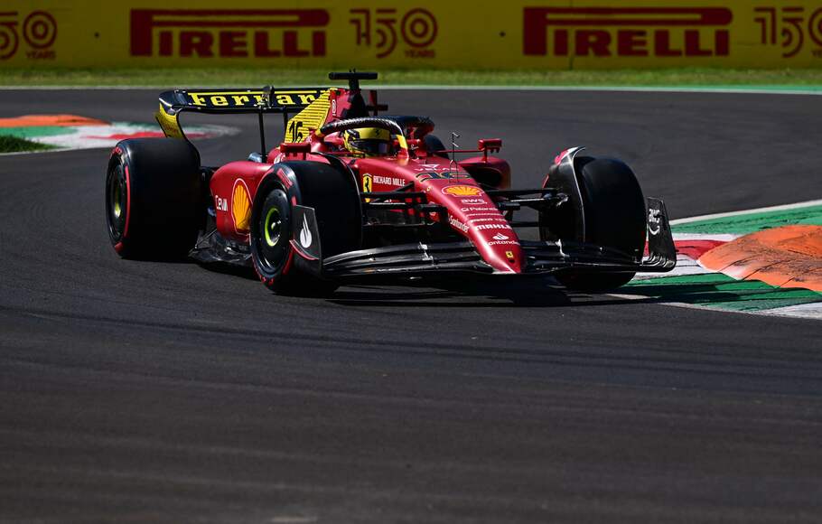 Pembalap Ferrari, Charles Leclerc.