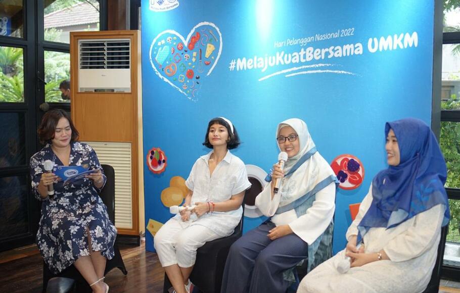 Frisian Flag Indonesia (FFI) mengajak pelaku UMKM perempuan untuk terus meningkatkan produk dan layanannya kepada pelanggan.