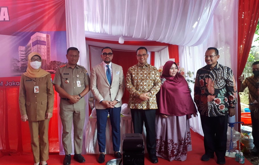 Gubernur DKI Jakarta Anies Baswedan dalam acara peletakan batu pertama pembangunan Rumah Sakit Khusus Bedah Toto Tentrem, Tebet, Jakarta Selatan, Senin, 26 September 2022.