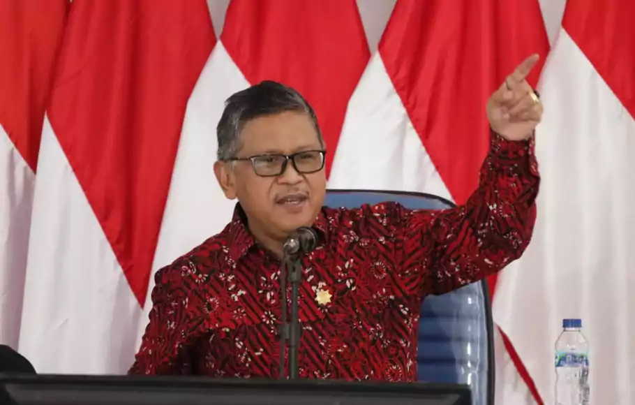 Sekjen DPP PDIP Hasto Kristiyanto menyampaikan kuliah umum bertema 