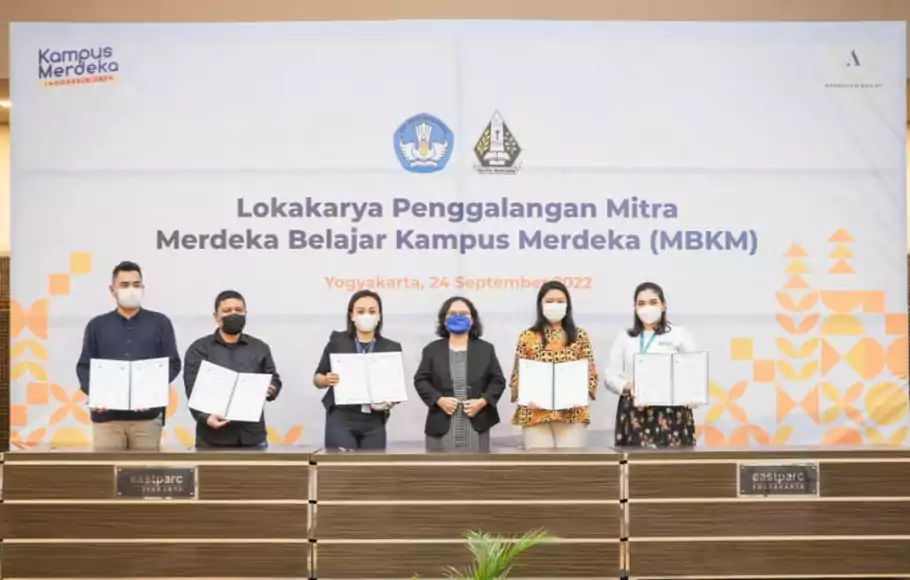 Platform pendidikan digital, PT Greatedu Global Mahardika (Greatedu) dan Universitas Kristen Duta Wacana (UKDW) Yogyakarta sepakat mendukung Program Merdeka Belajar Kampus Merdeka.