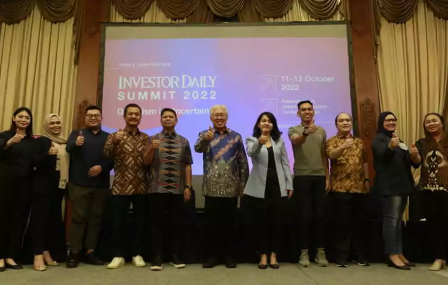 Jajaran direksi Beritasatu Media Holdings (BSMH) dalam konferensi pers Investor Daily Summit (IDS) 2022 di Jakarta, Senin 3 Oktober 2022.
